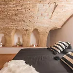 Apartment Medieval Cave Experience