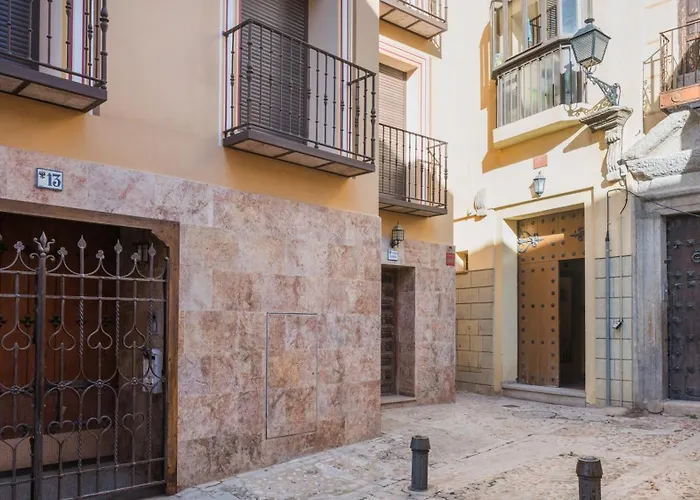 Medieval Cave Experience 아파트